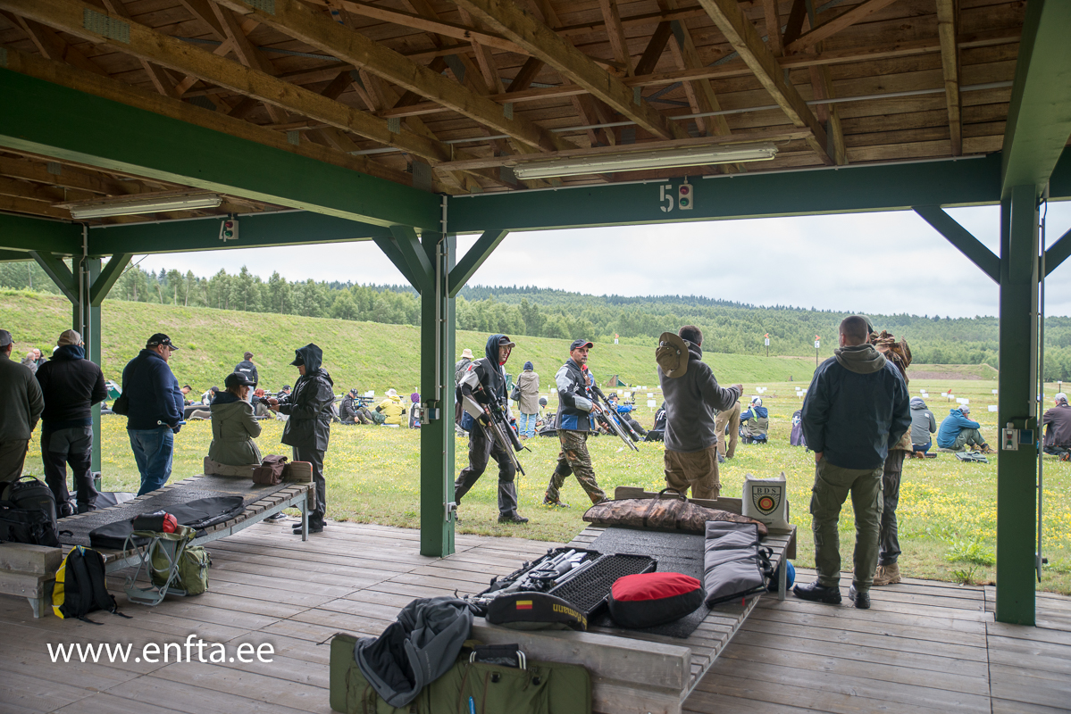 031 everybody is busy preparing